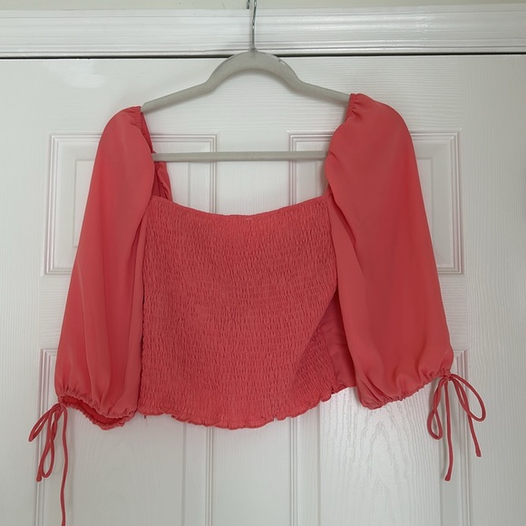 Superdown pink crop top with cinch - Picture 4 of 4